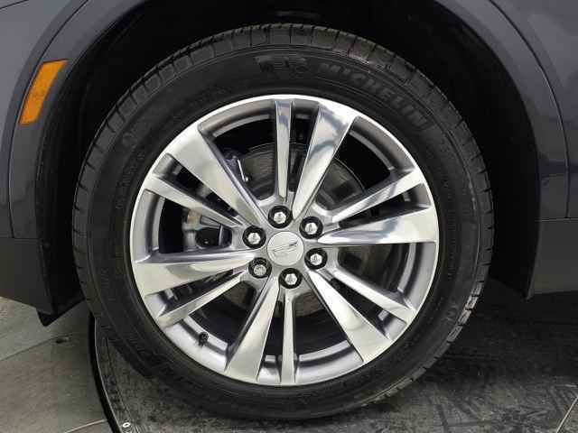 New 2025 Cadillac XT5 Premium Luxury w/ LPO, Floor Liner Package image 8