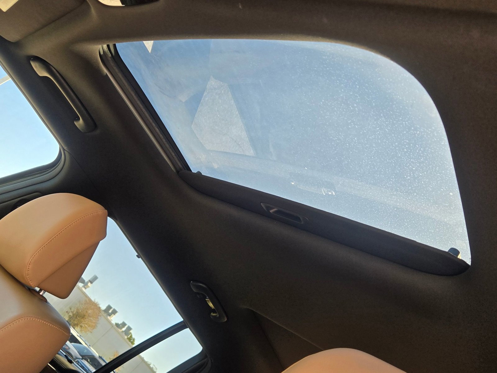 Used 2024 Hyundai Santa Fe Limited image 18