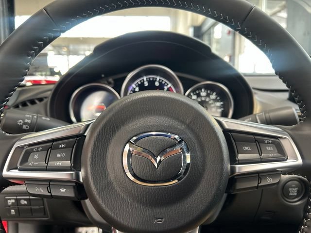 New 2026 MAZDA MX-5 Miata Club w/ Interior Package RWD image 14
