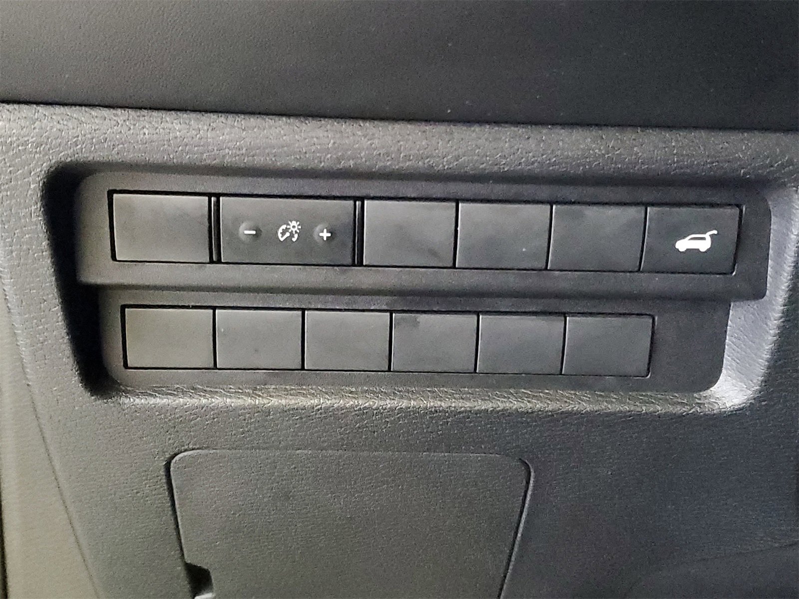 Used 2023 Mitsubishi Outlander SE image 20