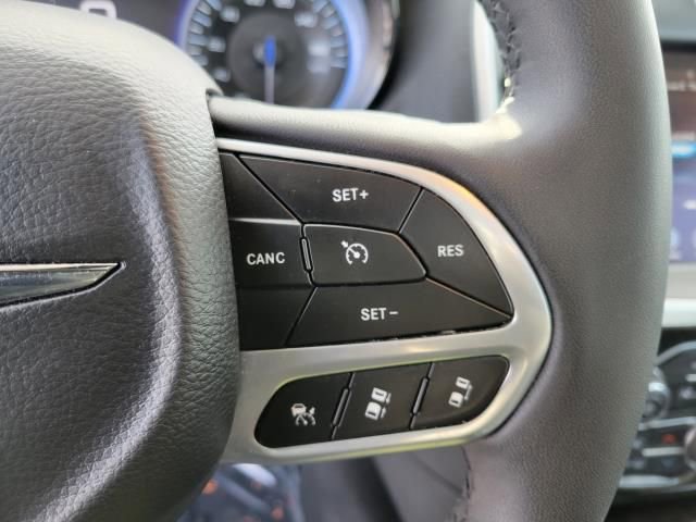 Used 2023 Chrysler 300 Touring L w/ Popular Equipment Group image 22