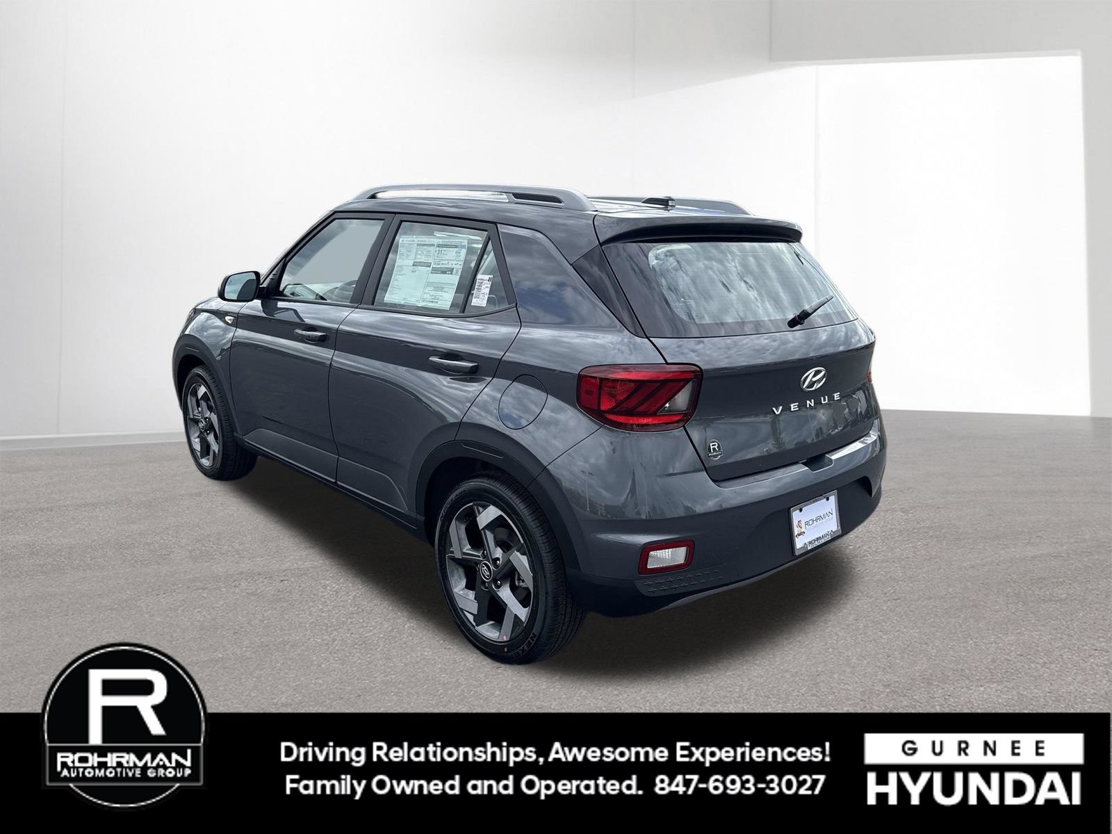 New 2026 Hyundai Venue SEL FWD image 7