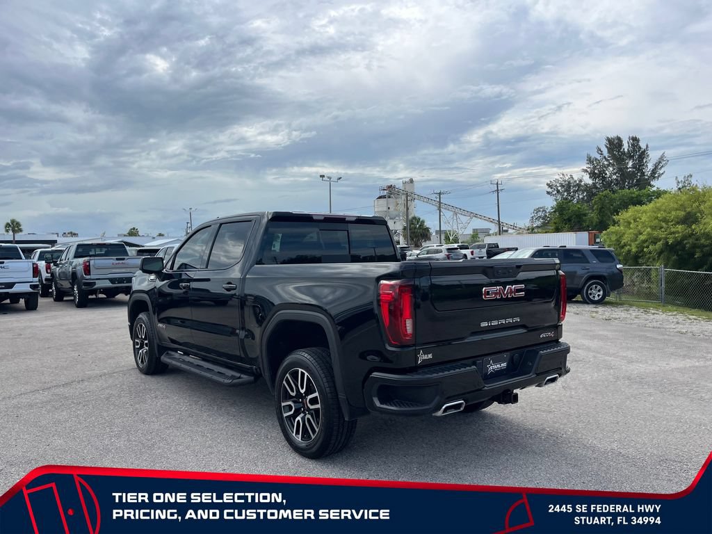 Used 2023 GMC Sierra 1500 AT4 w/ AT4 Premium Package AWD/4WD image 5