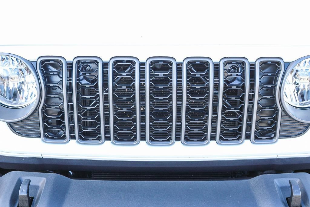 Used 2025 Jeep Wrangler Unlimited Sport AWD/4WD image 6