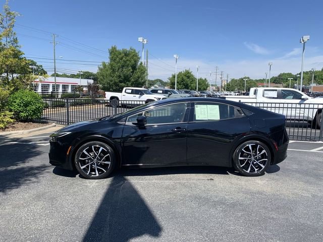 Used 2024 Toyota Prius Prime FWD image 5