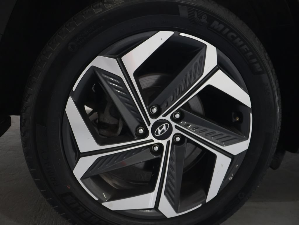 Used 2023 Hyundai Tucson Limited AWD/4WD image 31