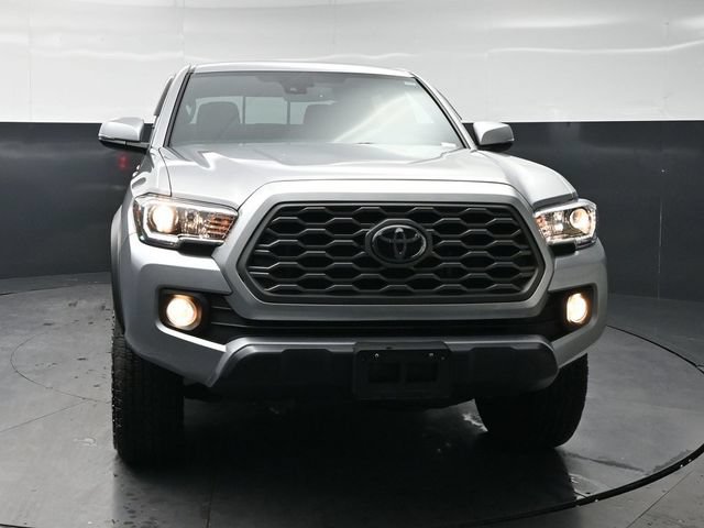 Used 2023 Toyota Tacoma TRD Off-Road AWD/4WD image 2