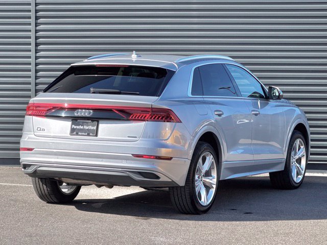 Used 2022 Audi Q8 Premium AWD/4WD image 7