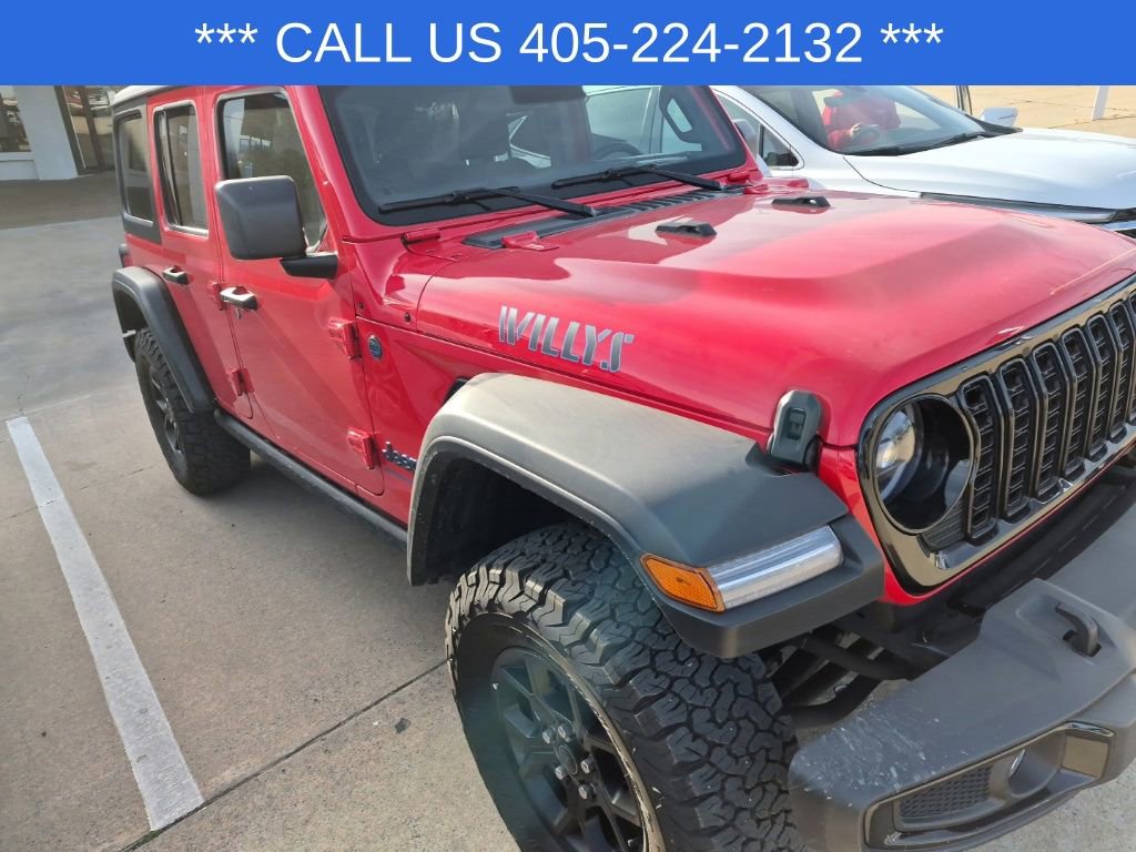 Used 2025 Jeep Wrangler Willys 4xe image 13