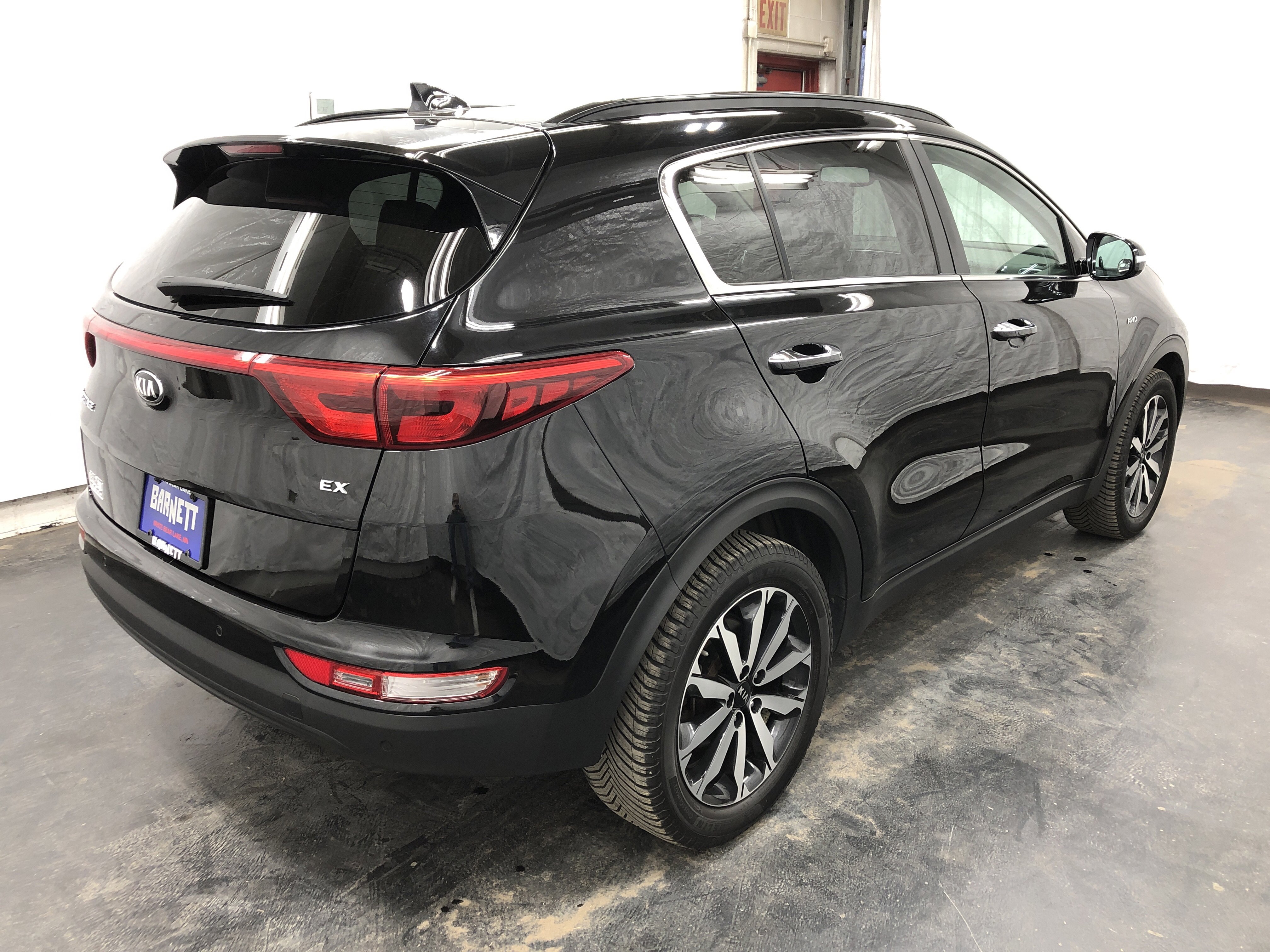 Used 2018 Kia Sportage EX w/ EX Technology Package image 3