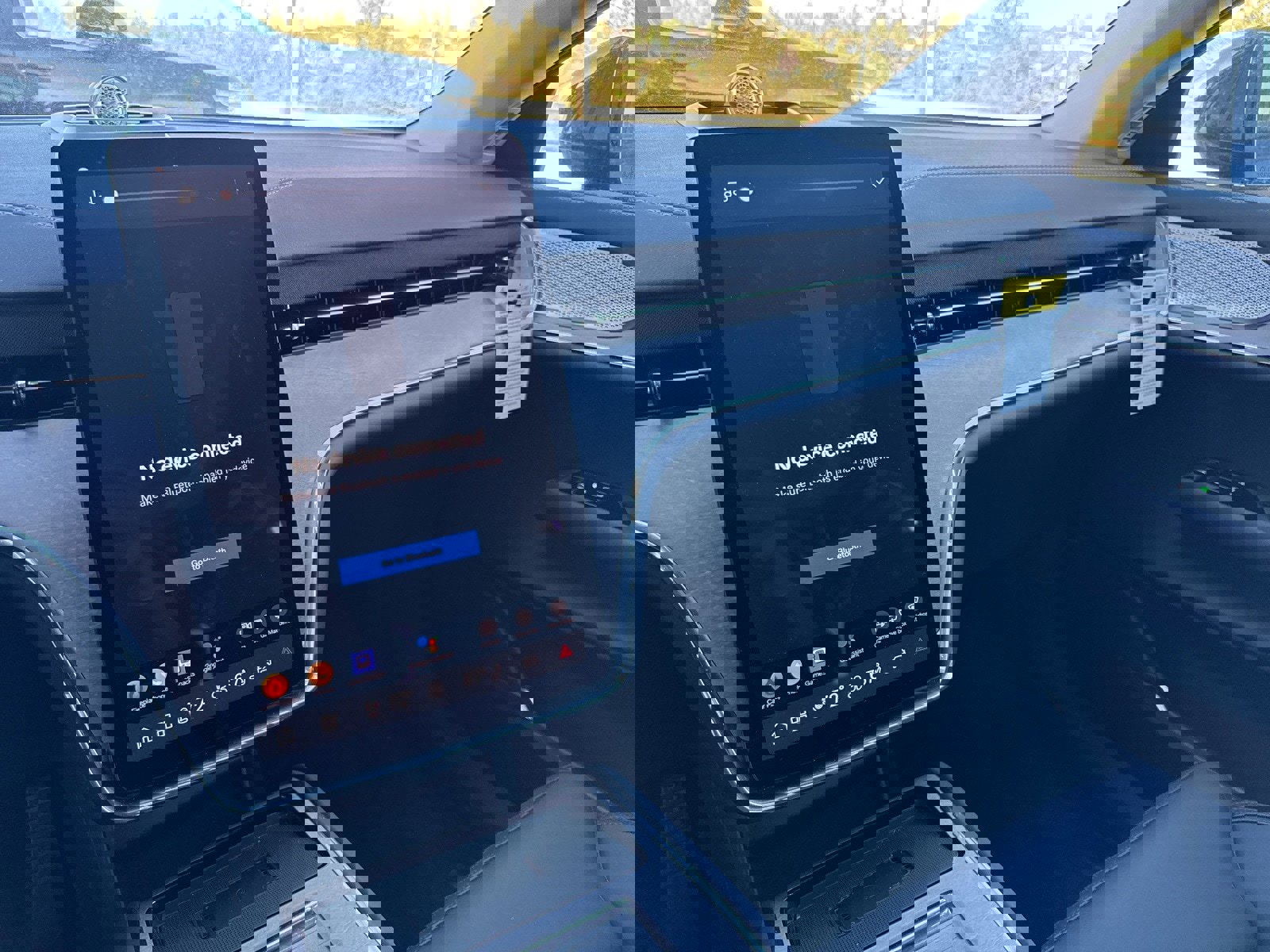 New 2025 Volvo EX90 Ultra image 27