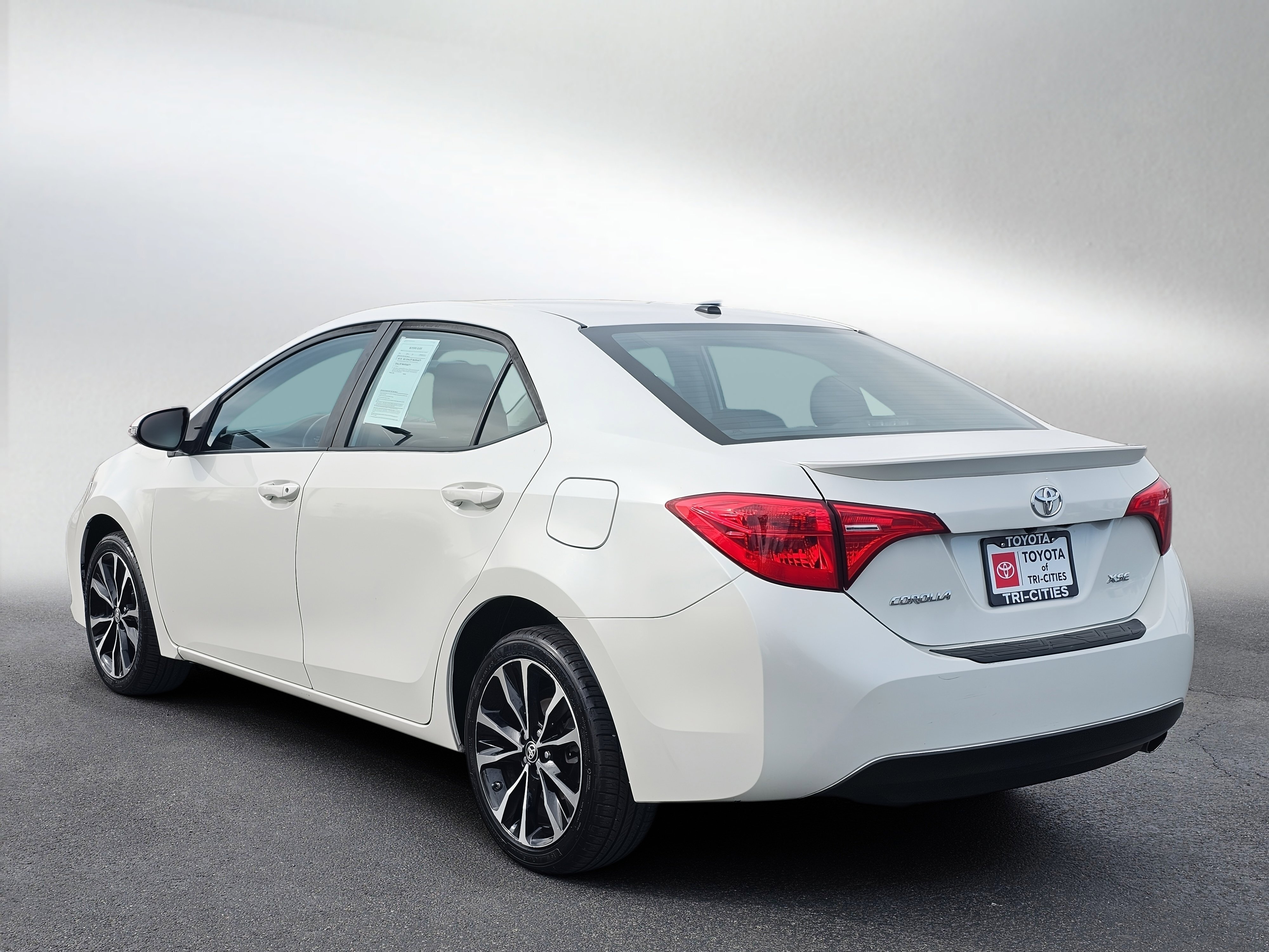 Used 2019 Toyota Corolla XSE w/ Carpet Mat Package (TMS) image 3