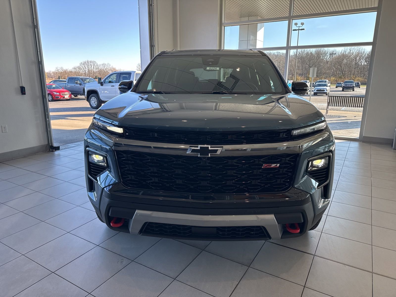 New 2026 Chevrolet Traverse Z71 w/ Driver Confidence Package image 2