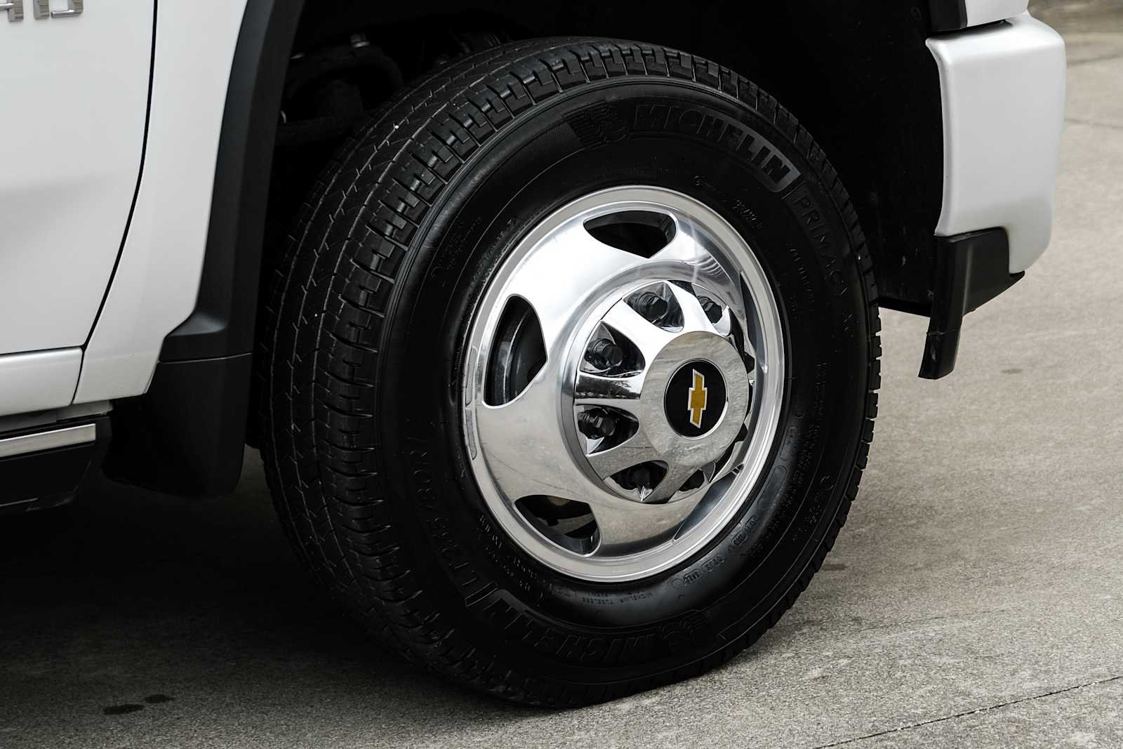 Used 2022 Chevrolet Silverado 3500 High Country AWD/4WD image 57