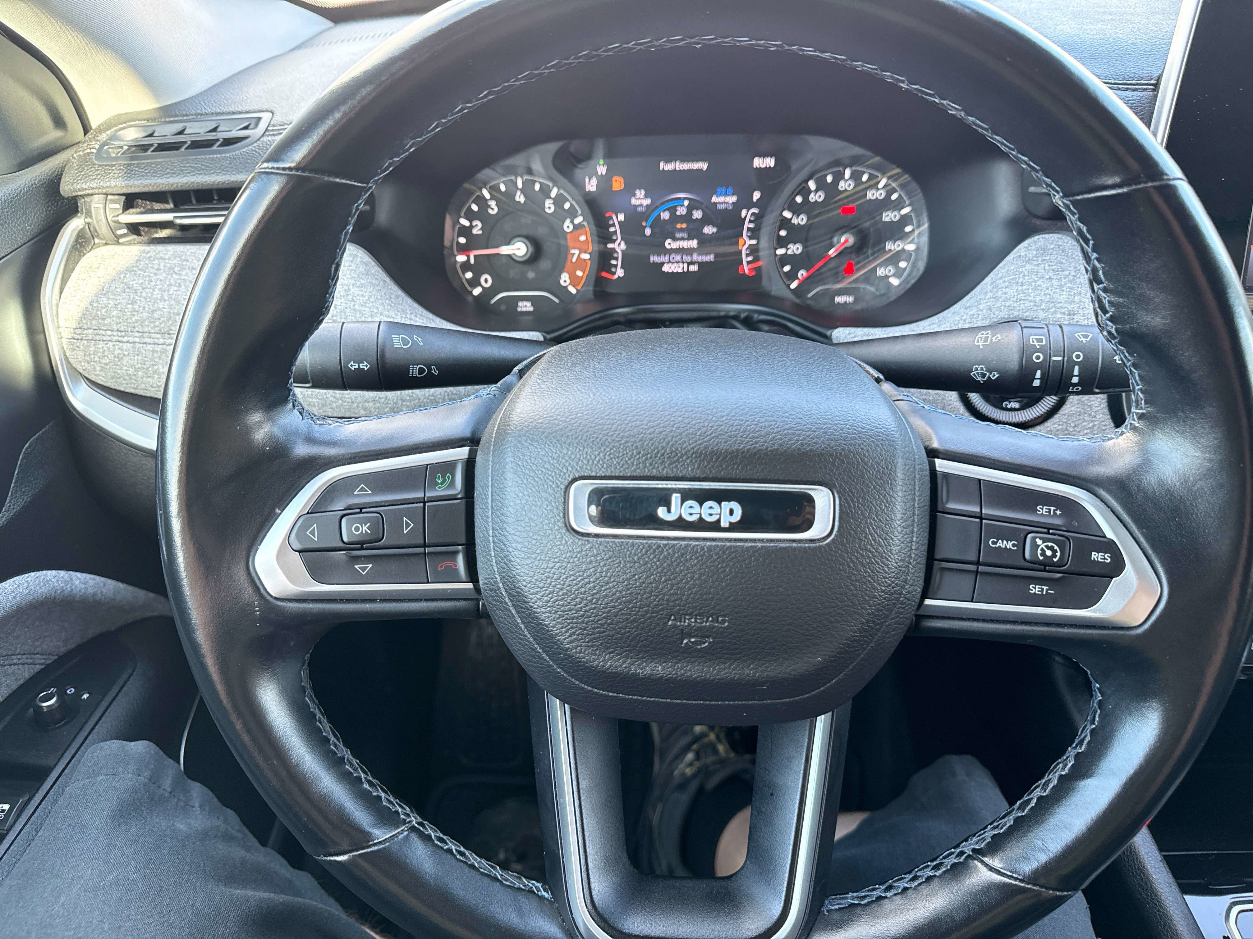 Used 2022 Jeep Compass Latitude w/ Convenience Group AWD/4WD image 26