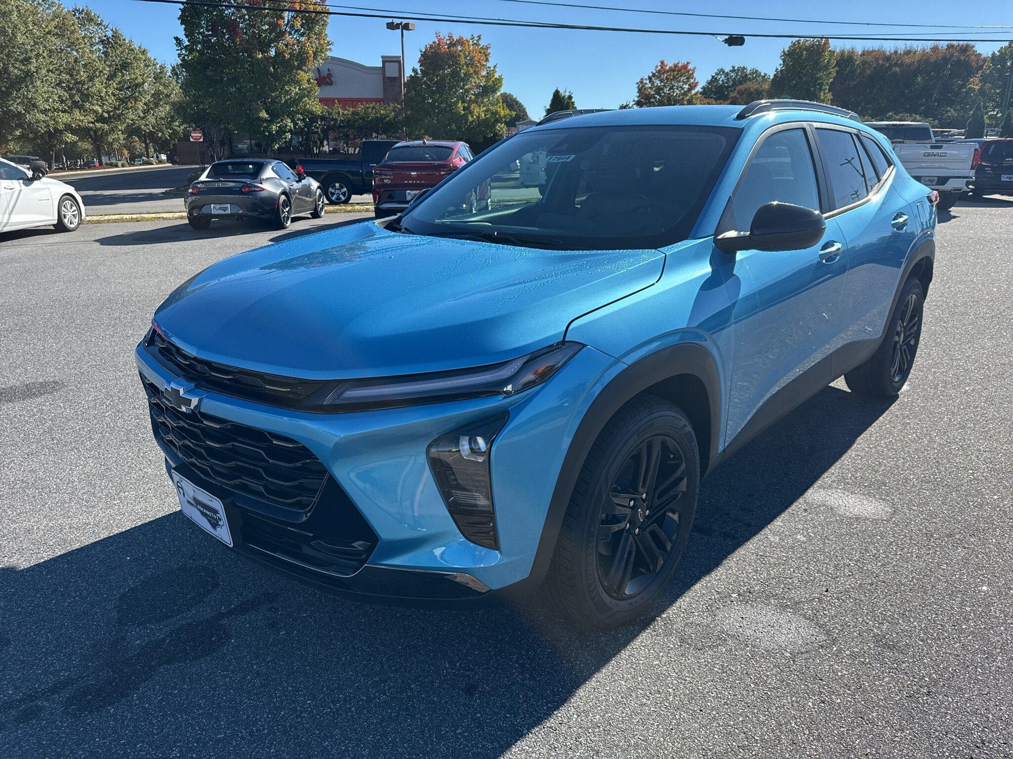 New 2026 Chevrolet Trax ACTIV FWD image 2
