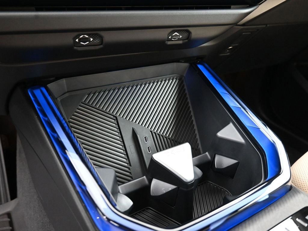 New 2026 BMW X3 xDrive30 w/ Premium Package image 11