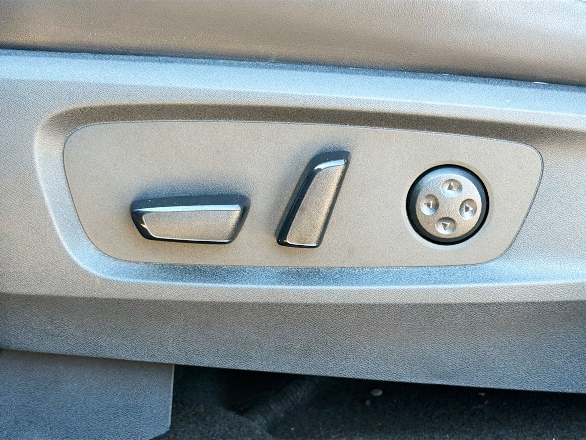 Used 2024 INFINITI QX60 Pure image 27