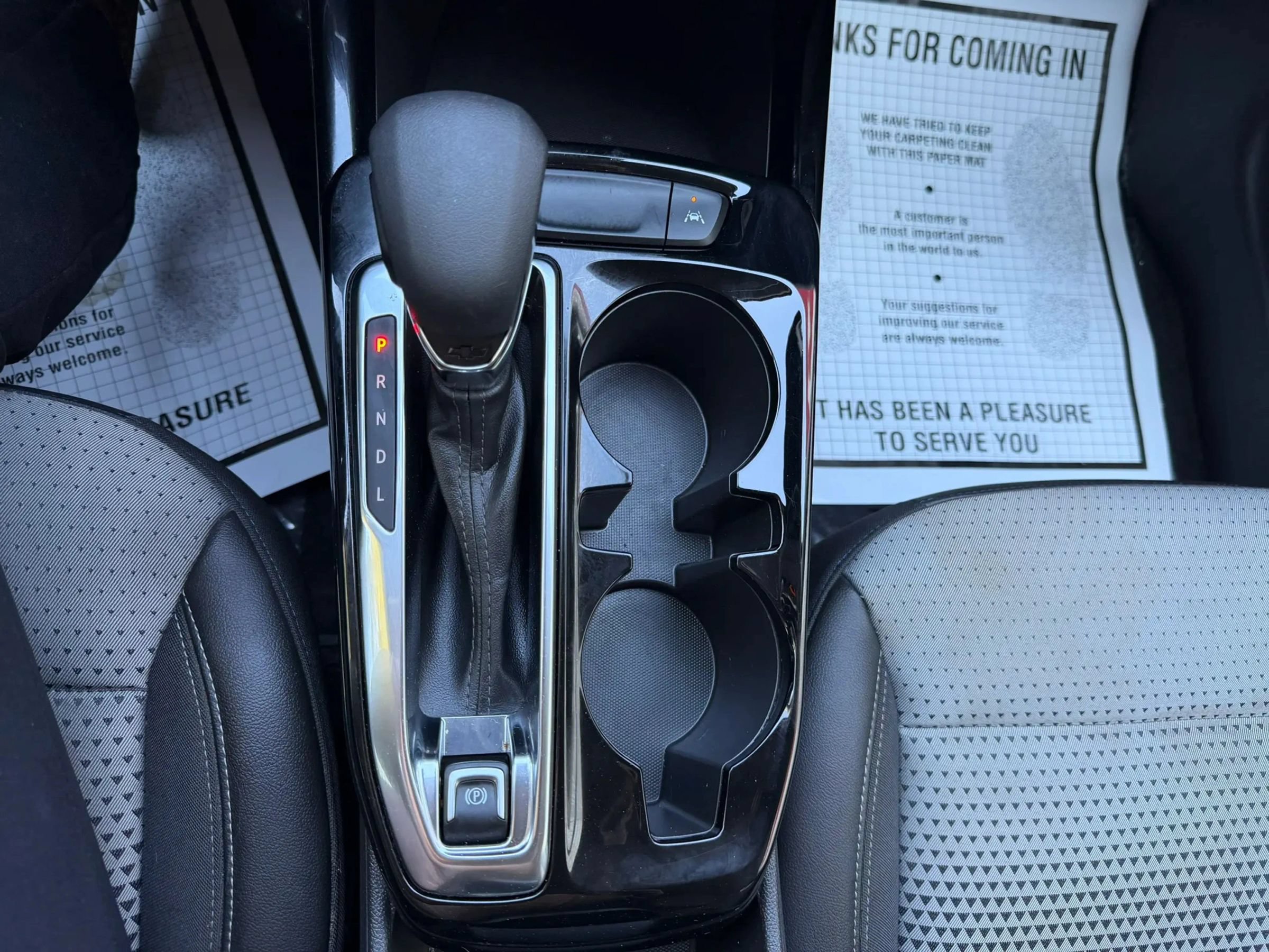 Used 2025 Chevrolet Trax LT w/ Driver Confidence Package FWD image 26
