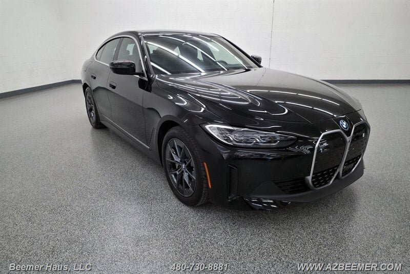 Used 2023 BMW i4 eDrive35 RWD image 11