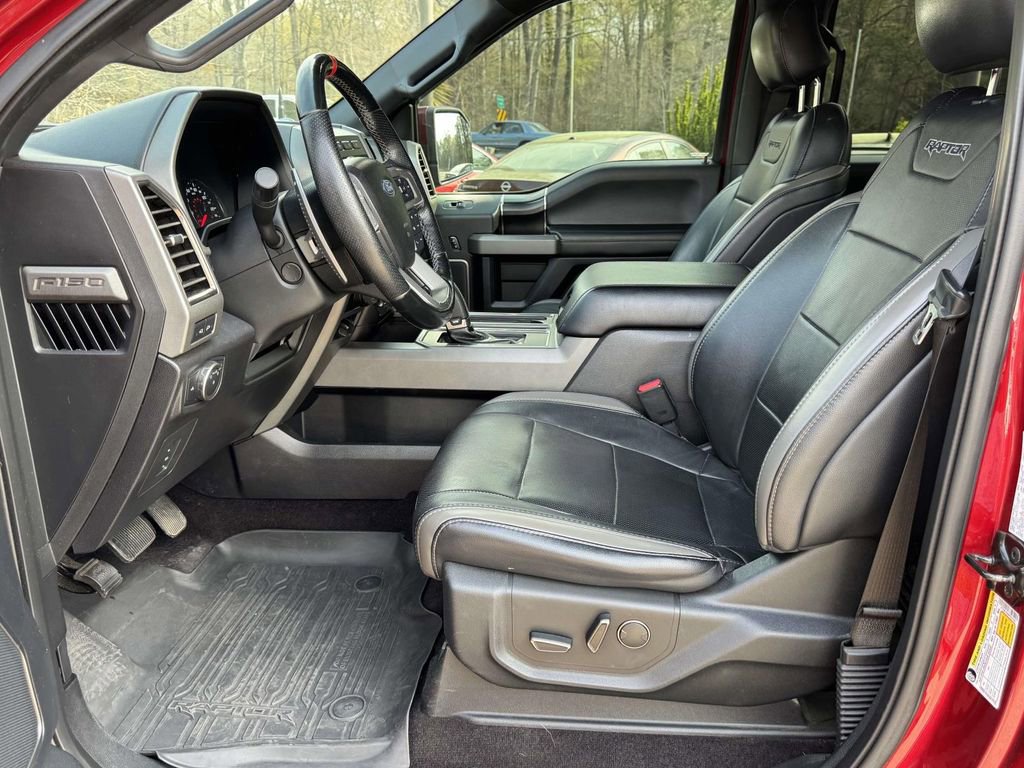Used 2017 Ford F150 Raptor w/ Equipment Group 802A Luxury image 20