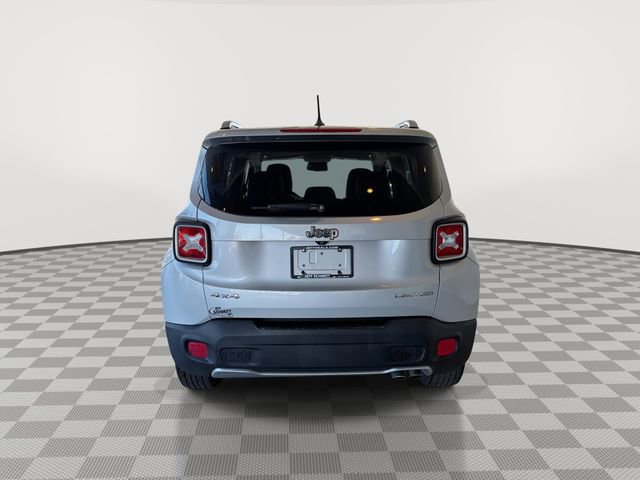 Used 2017 Jeep Renegade Limited image 9