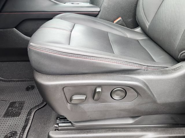 Used 2023 Chevrolet Tahoe RST w/ Luxury Package RWD image 23
