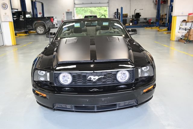 Used 2008 Ford Mustang GT Premium RWD image 3