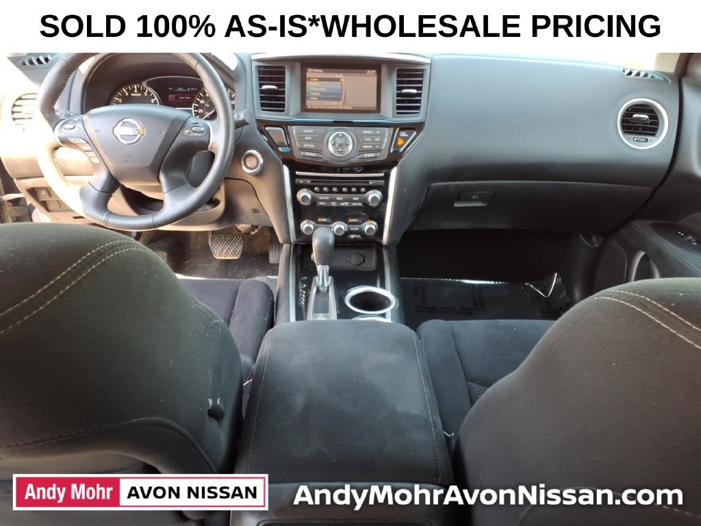 Used 2015 Nissan Pathfinder SV w/ Trailer Tow Package FWD image 39