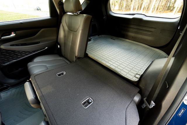 Used 2020 Hyundai Santa Fe Limited image 31