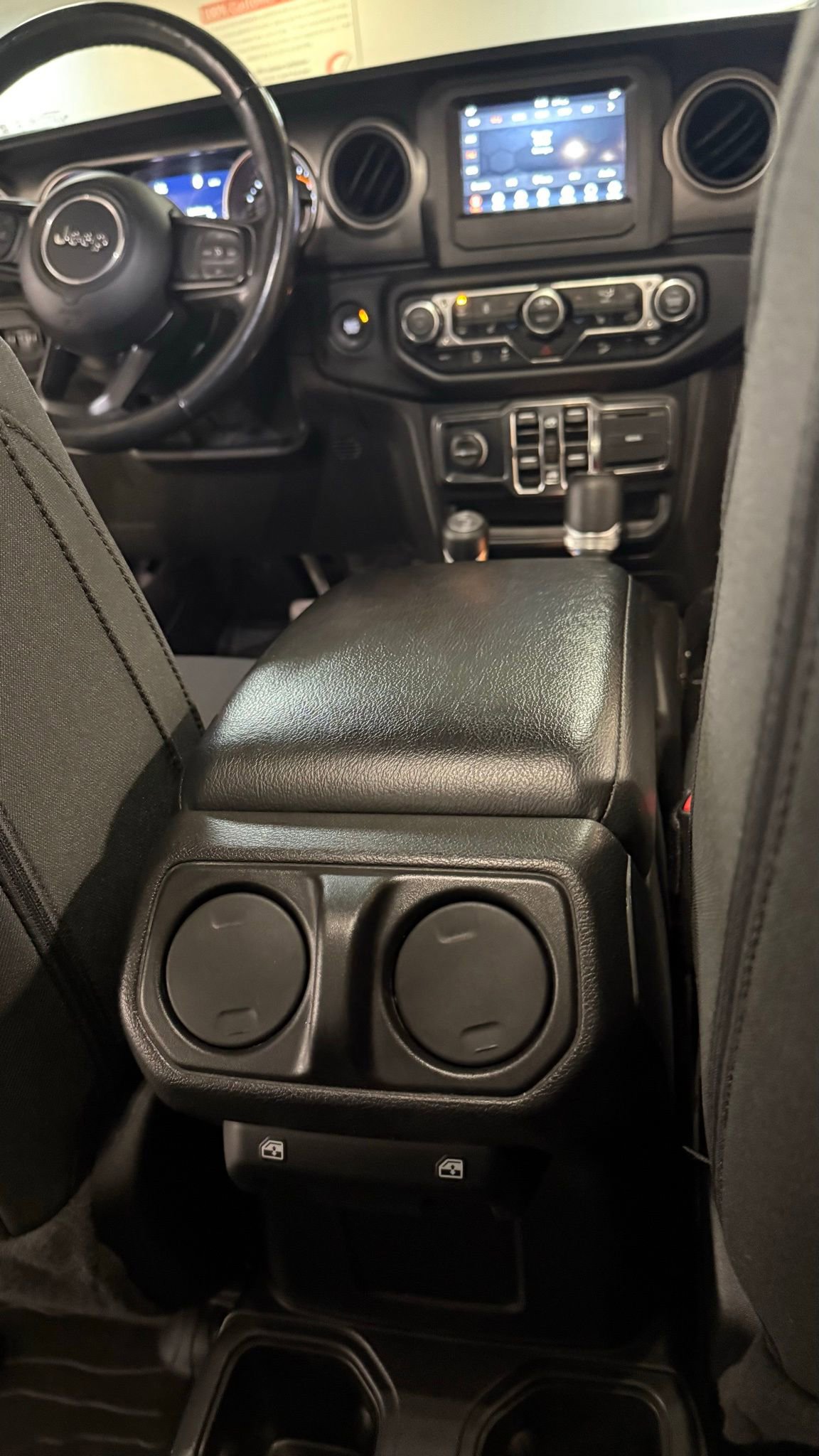 Used 2021 Jeep Wrangler Unlimited Sport image 33