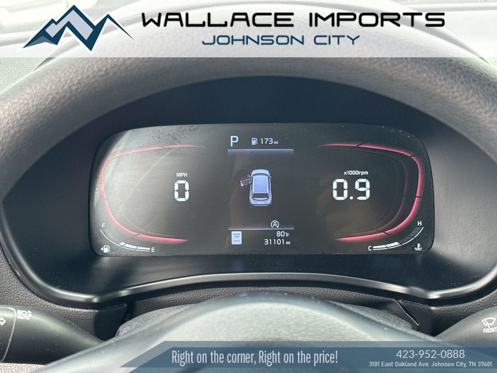 Used 2024 Kia Soul LX w/ Option Group 015 FWD image 30