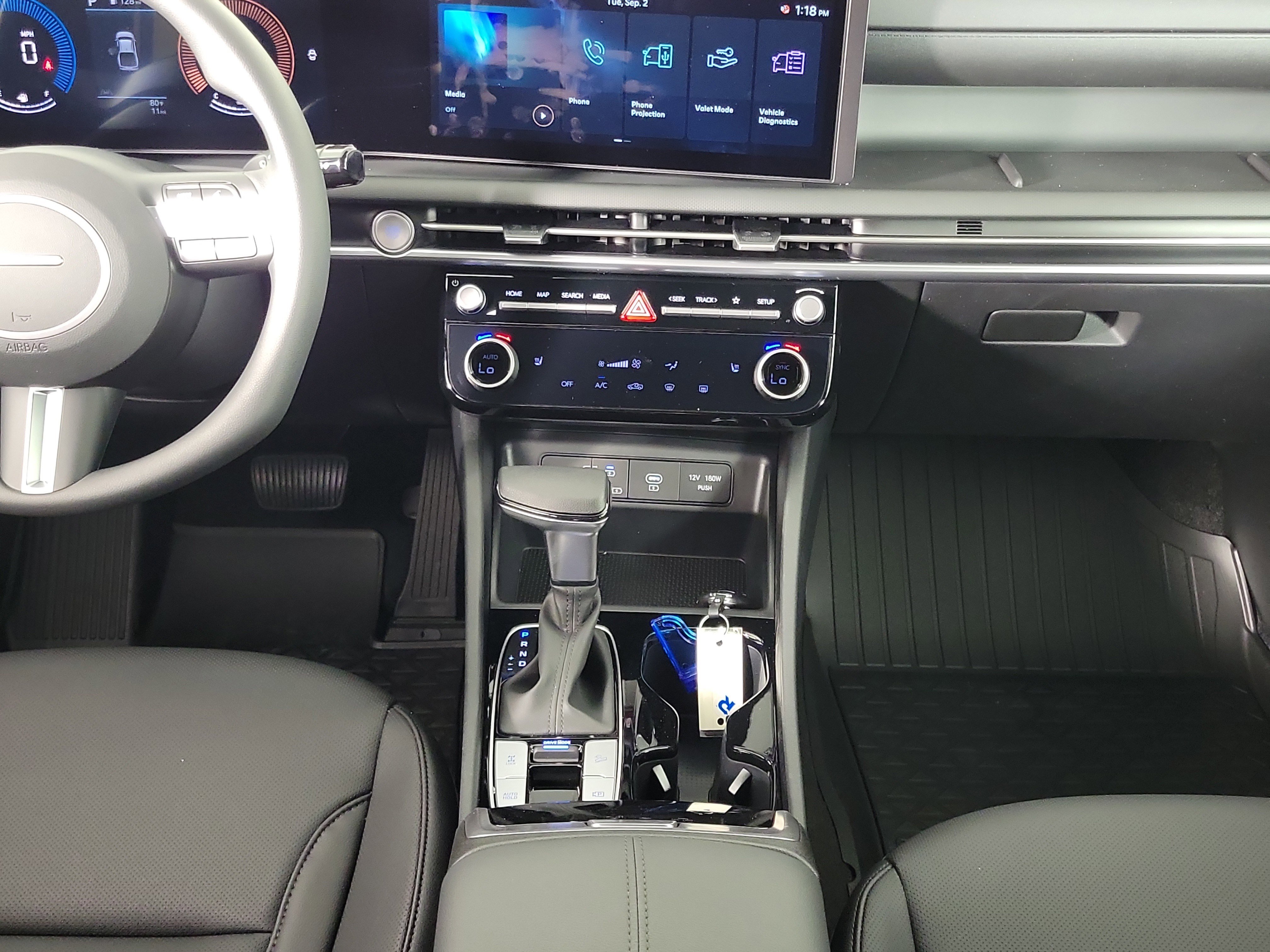 New 2025 Hyundai Santa Cruz SEL image 10