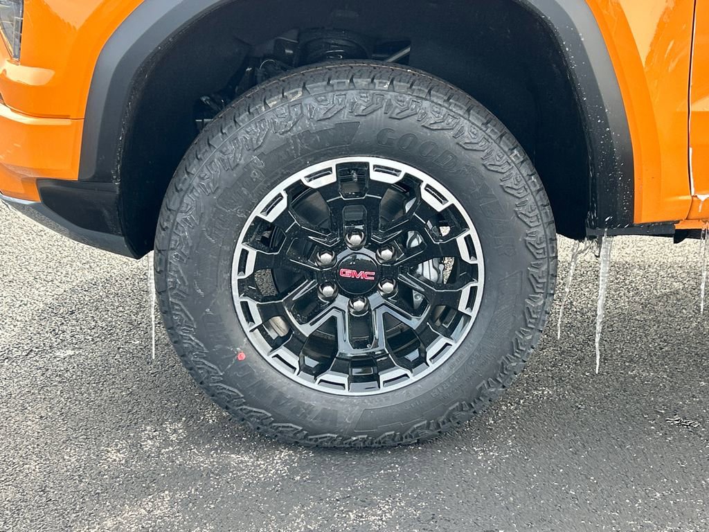 New 2026 GMC Canyon AT4 w/ Technology Plus Package AWD/4WD image 12