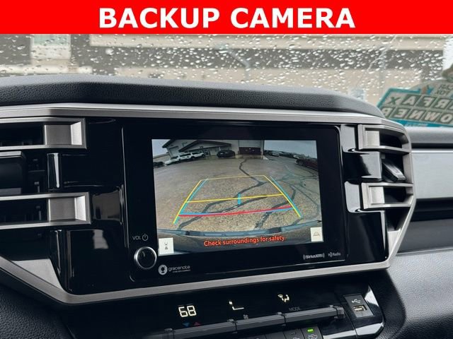 Used 2022 Toyota Tundra SR5 w/ SR5 Convenience Package image 4