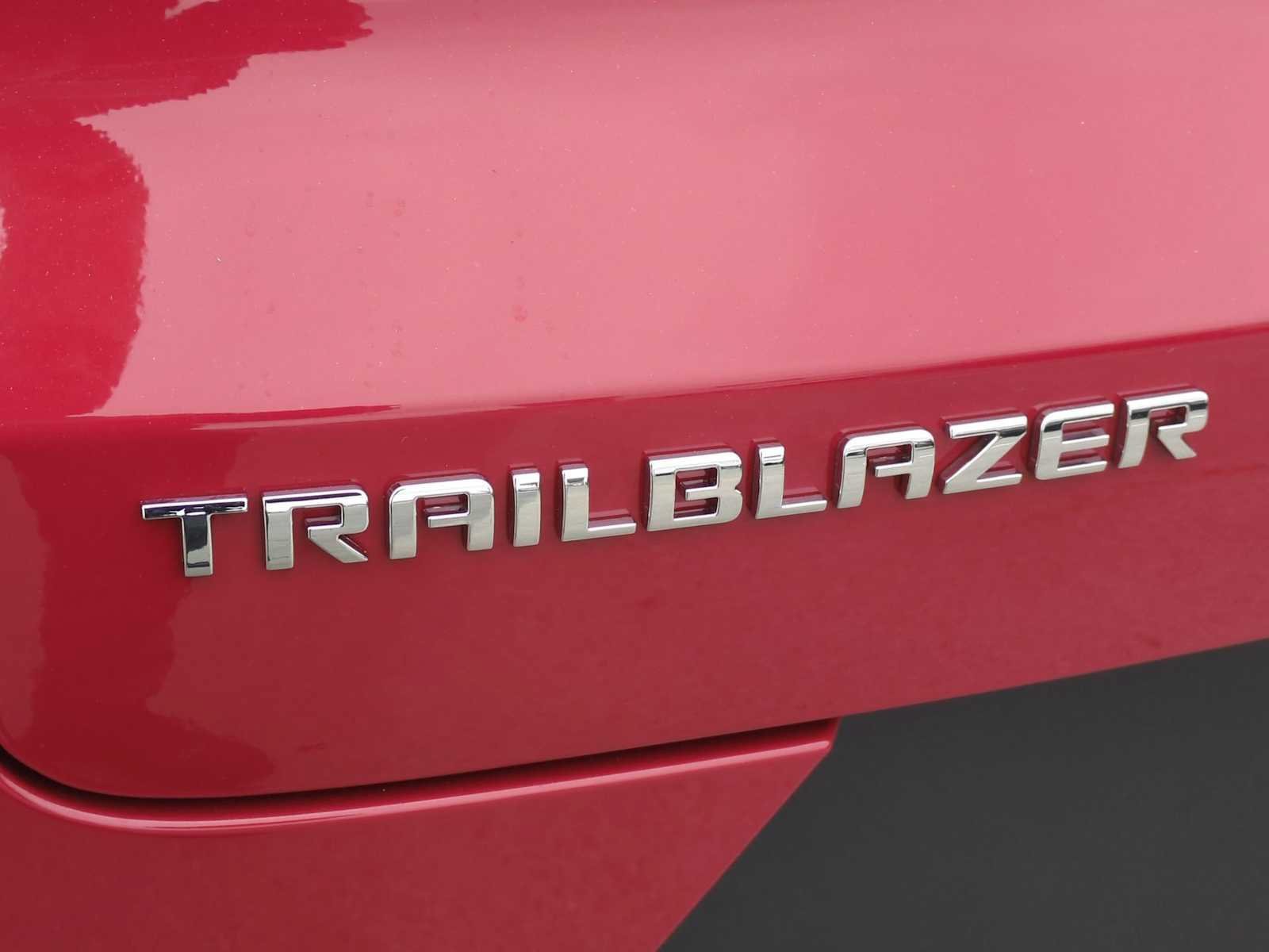New 2026 Chevrolet TrailBlazer LT FWD image 9