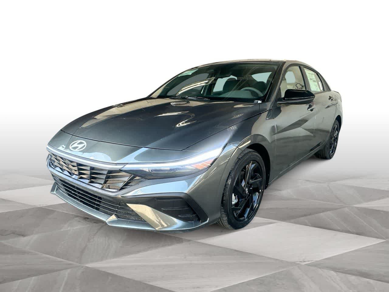 New 2026 Hyundai Elantra Sport FWD image 4