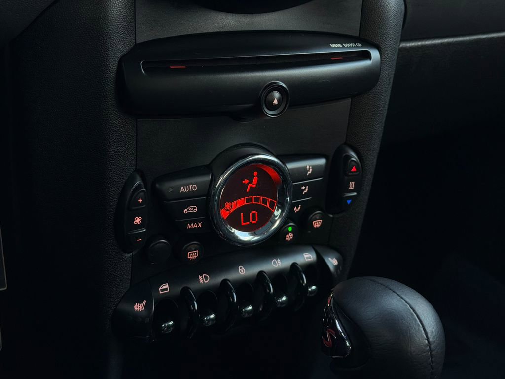 Used 2012 MINI Cooper S image 24