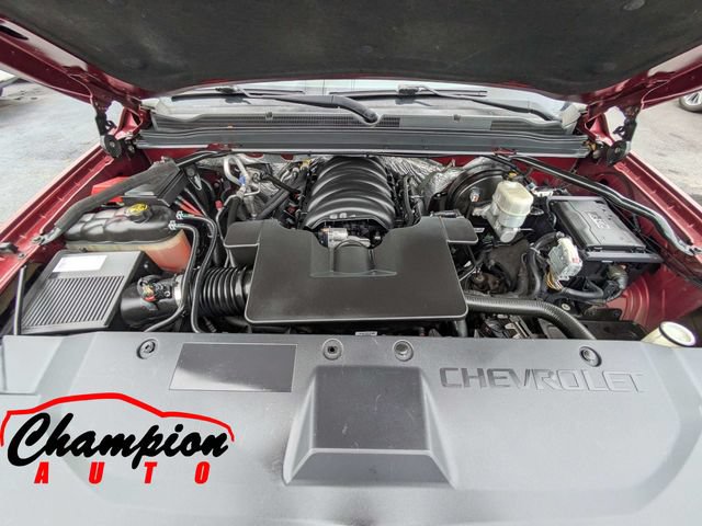 Used 2016 Chevrolet Suburban LTZ RWD image 17