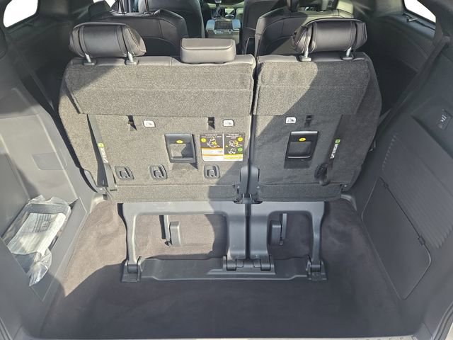 Used 2025 Toyota Sienna Limited image 13