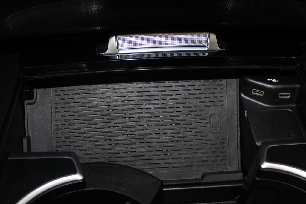 Used 2024 Mercedes-Benz GLS 450 4MATIC image 52