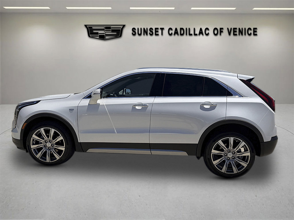 Certified 2023 Cadillac XT4 Premium Luxury w/ Technology Package AWD/4WD image 6