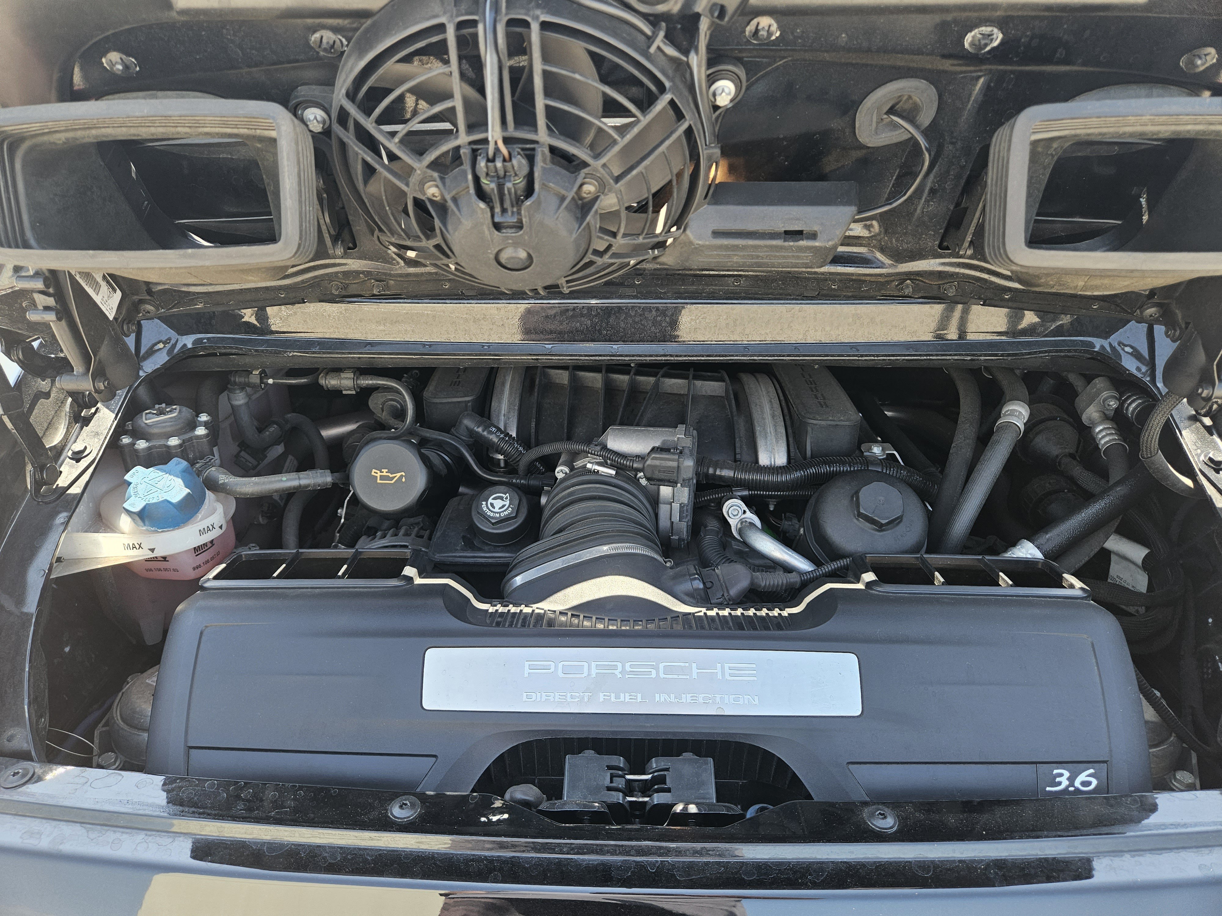 Used 2011 Porsche 911 Carrera RWD image 31