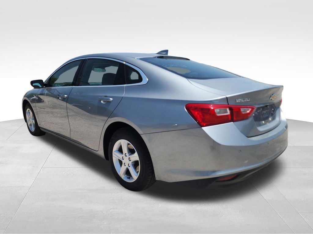 Used 2024 Chevrolet Malibu LT FWD image 5