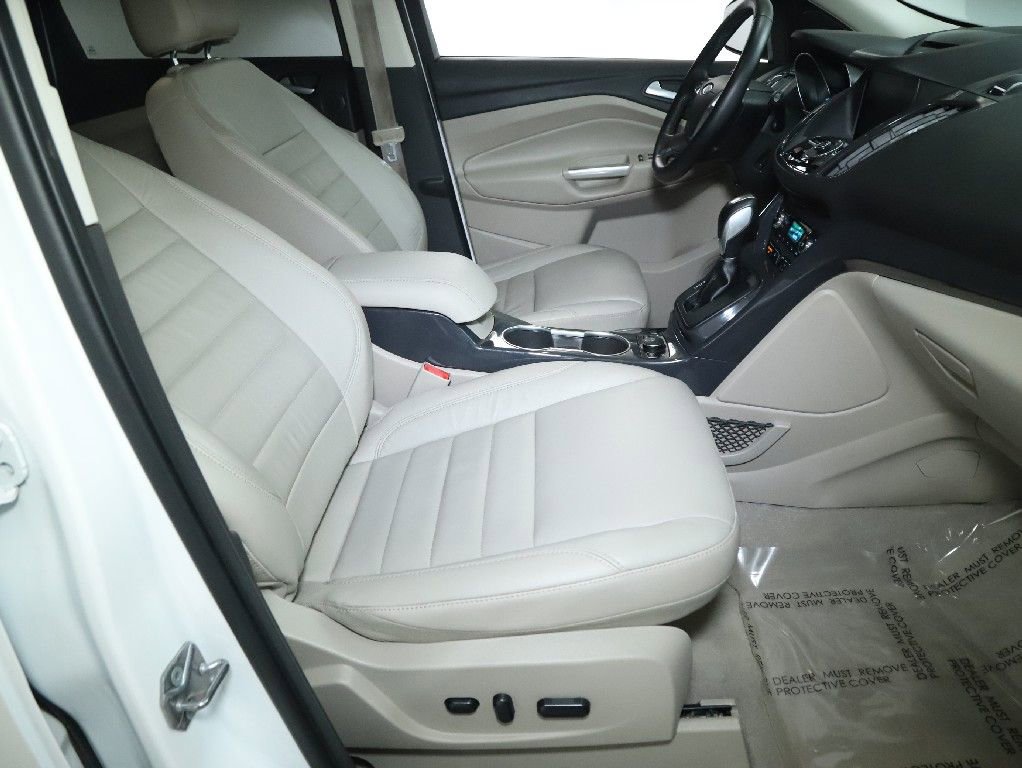 Used 2015 Ford Escape Titanium w/ Equipment Group 301A image 34