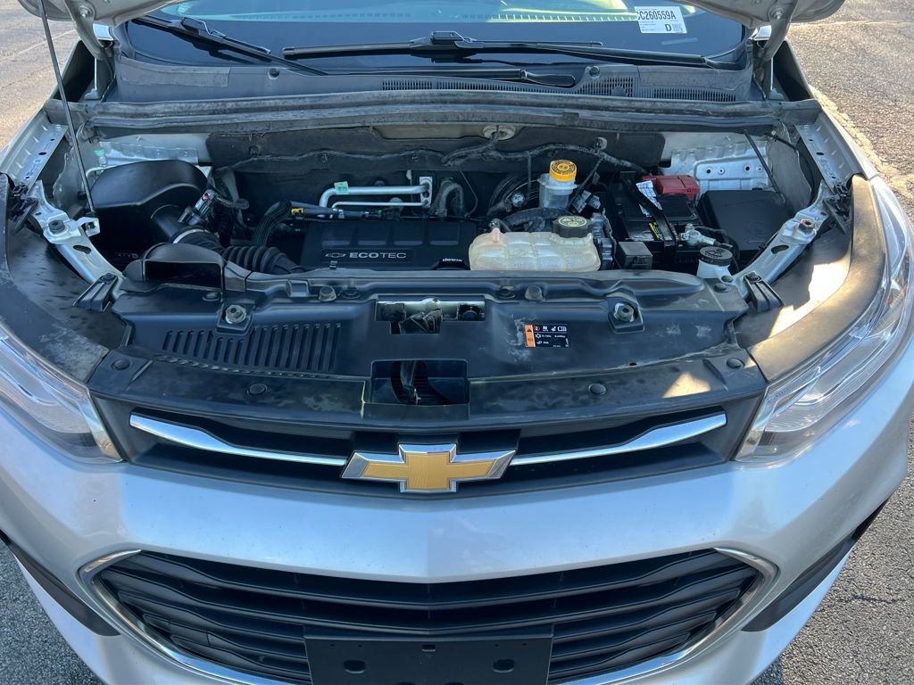 Used 2018 Chevrolet Trax LT w/ LT Convenience Package image 26