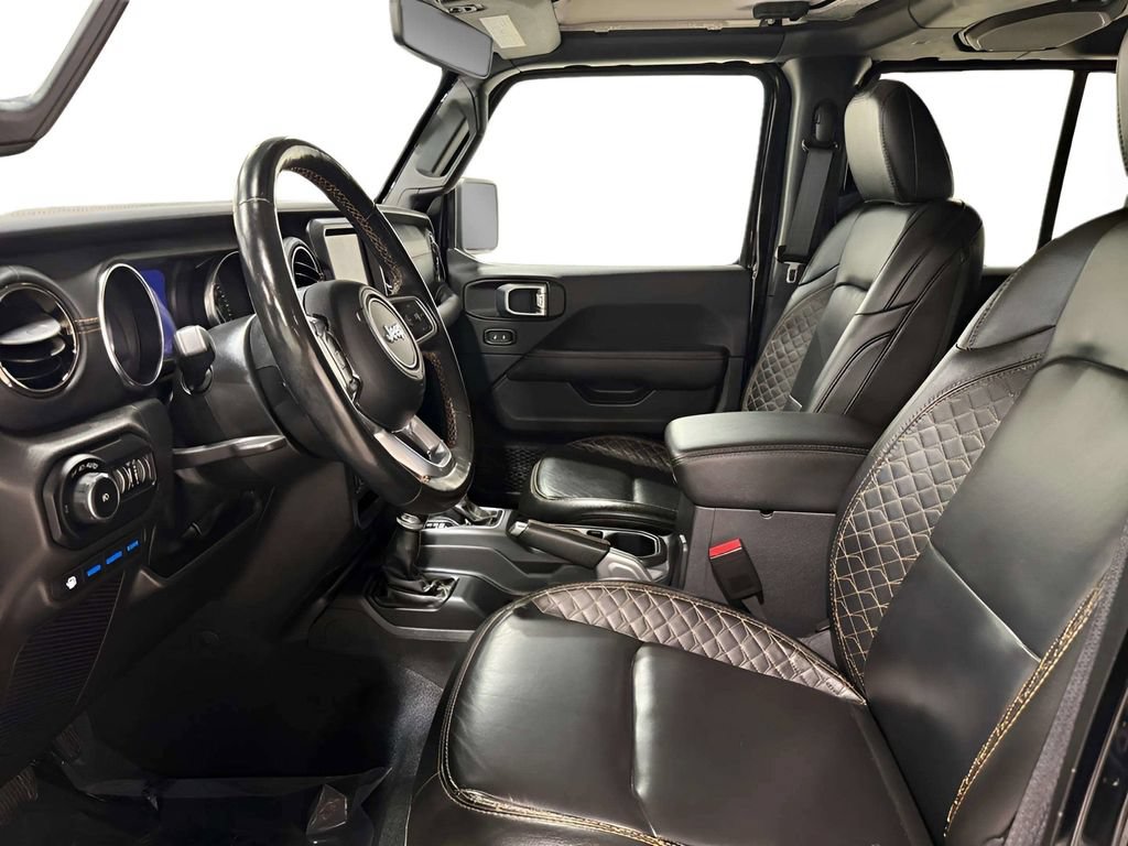 Used 2022 Jeep Wrangler Unlimited Sahara AWD/4WD image 15