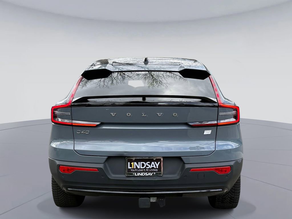 Used 2023 Volvo C40 P8 Recharge Ultimate w/ Protection Package Premier image 11