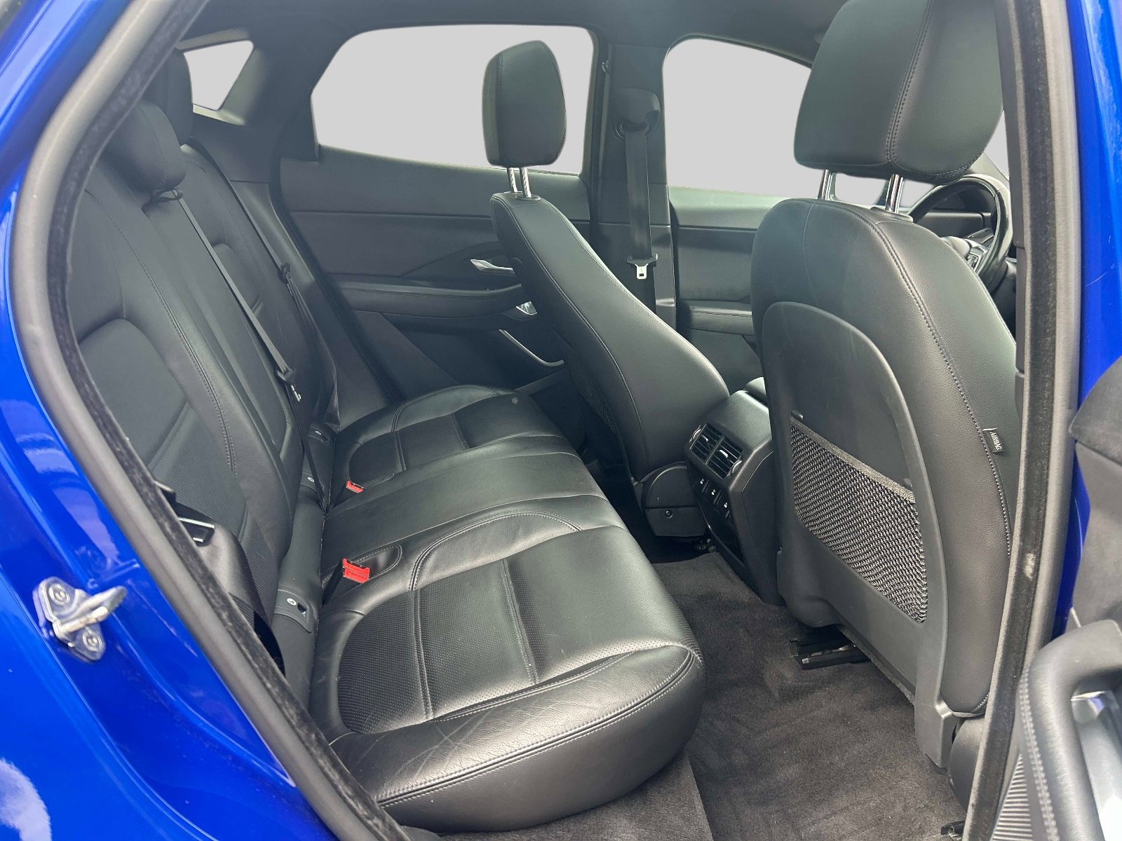 Used 2018 Jaguar E-PACE SE image 14