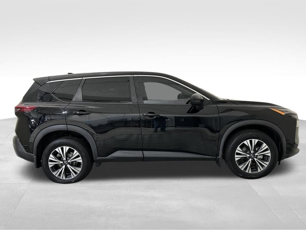 Used 2022 Nissan Rogue SV FWD image 7